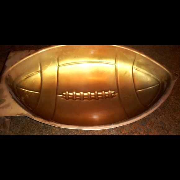 Wilton Football Cake Pan